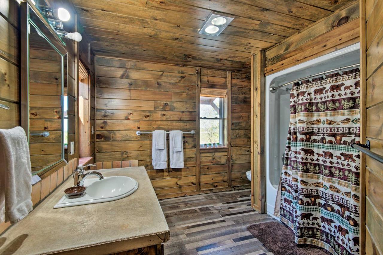 Broken Bow Mountaintop Home With Hot Tub! Eksteriør bilde